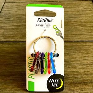 🆕🛠️ S-Biner Key Ring Nite Ize plastic S-Biner Keychain Key Ring Pet Tag Clips